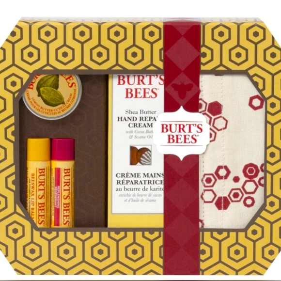 Burt’s Bees Travel Set - Picture 3 of 3